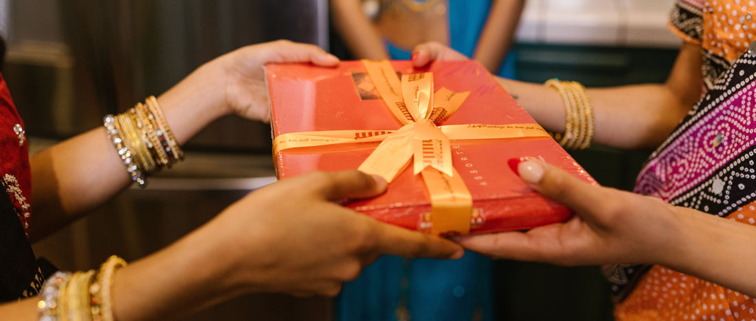 Diwali Gift Ideas 2026: Steel Water Bottles, Lunch Boxes and Kitchenware Gifts for Every Kind of Giving