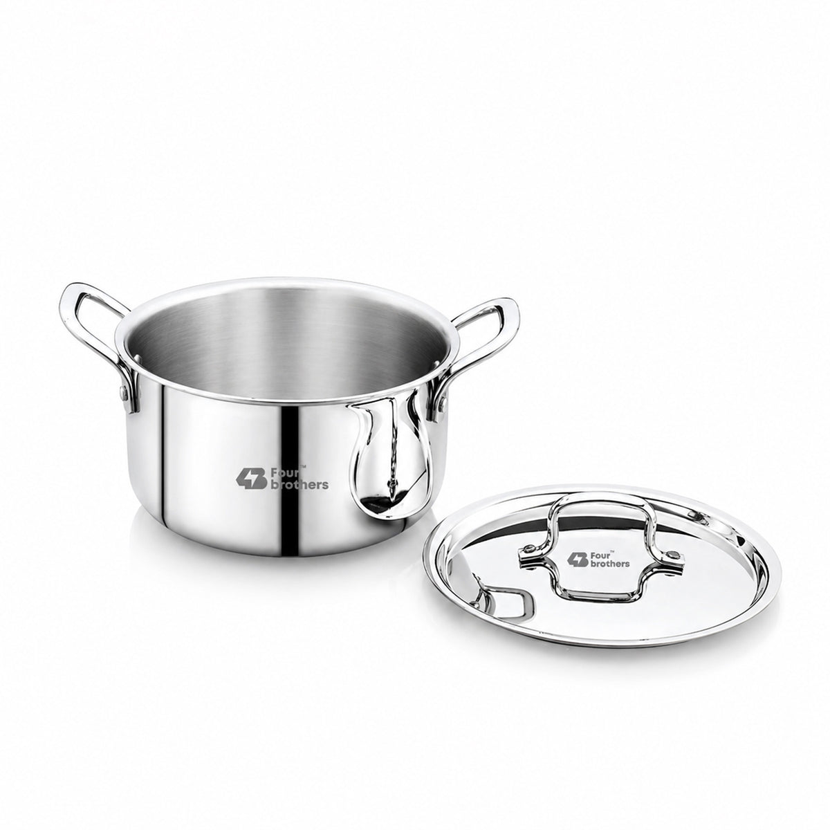 Fourbrothers Stainless steel pot with lid on a white background