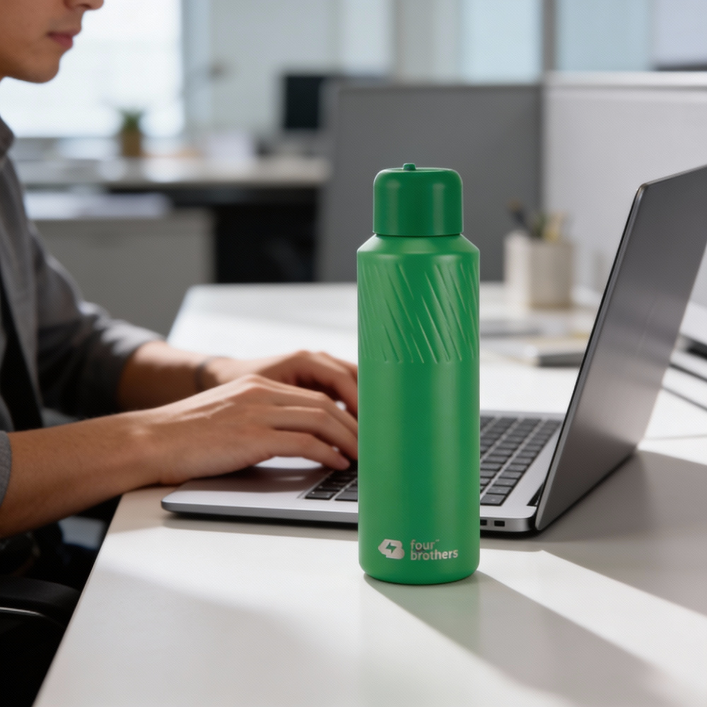Four Brothers Insulated Water Bottle ( Aqua ) – 18Hr Hot & 24Hr Cold Stainless Steel Flask (Leakproof)